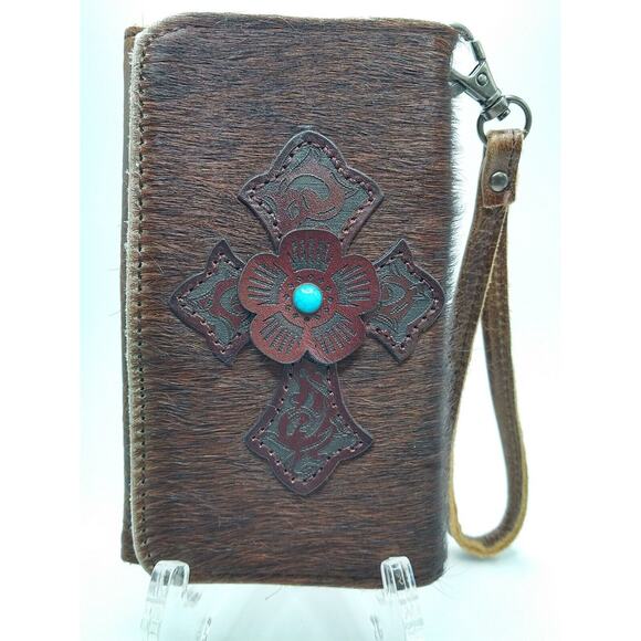 PG Collections Cross Rawhide Brown Leather Mobile Phone Case / Wallet / Wristlet - Picture 2 of 11